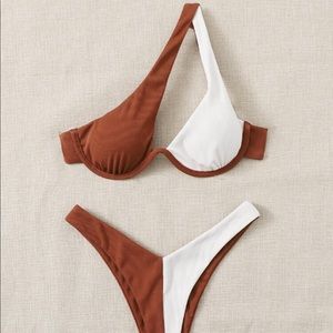 Two Tone Rib Underwire High Cut Bikini Swimsuit